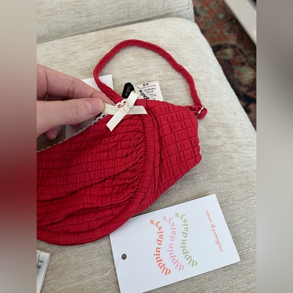 Dippin Daisys Ines Top Bikini Top and Luisa short in Scarlett NWT - Picture 6 of 10